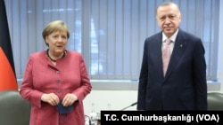 Almanya Başbakanı Angela Merkel ve Cumhurbaşkanı Recep Tayyip Erdoğan